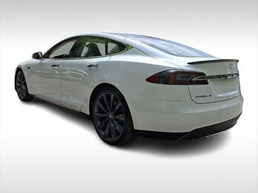 2012 Tesla Model S Performance