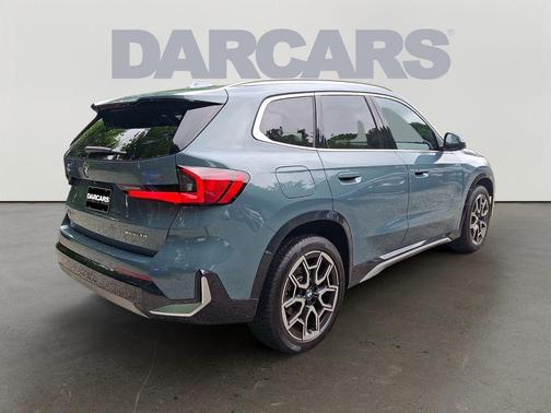 Cape York Green Metallic 2026 BMW X1 xDrive28i