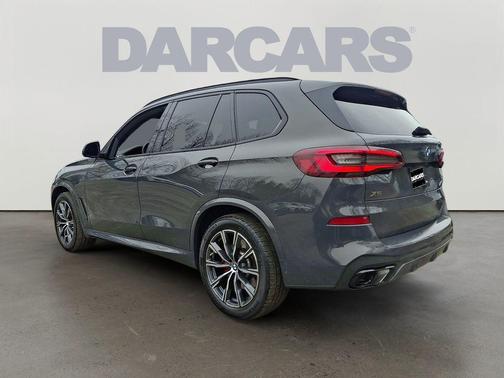 2021 BMW X5 M50i