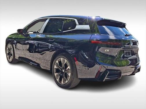 2026 BMW iX xDrive45
