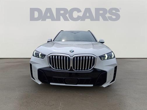 Mineral White Metallic 2025 BMW X5 xDrive40i