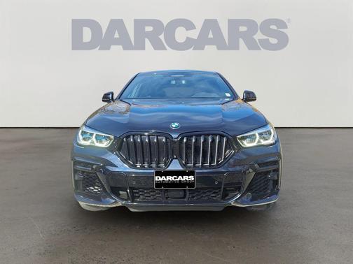2023 BMW X6 M50i
