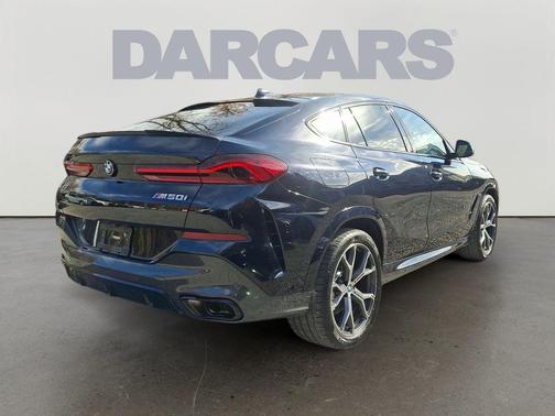 2023 BMW X6 M50i