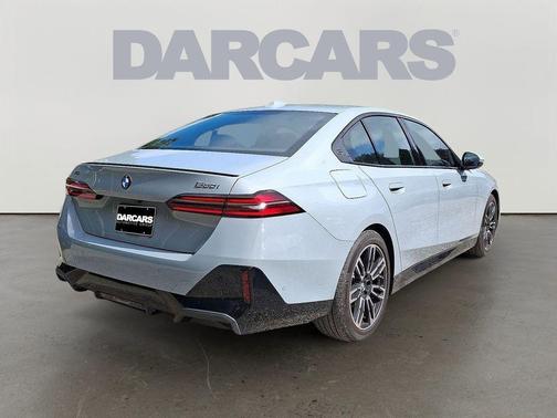 2025 BMW 530 i xDrive
