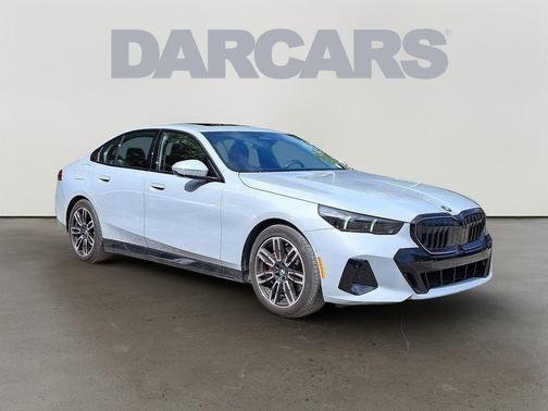 2025 BMW 530 i xDrive