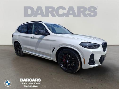 Mineral White Metallic 2023 BMW X3 M40i