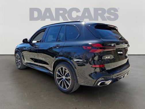 Black Sapphire Metallic 2024 BMW X5 xDrive40i