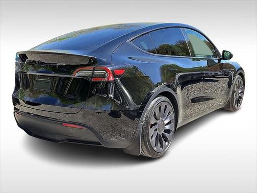 2024 Tesla Model Y Performance Dual Motor All-Wheel Drive