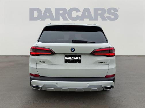Alpine White 2023 BMW X5 xDrive40i