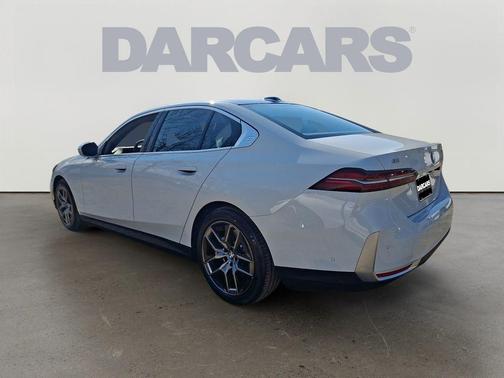 2026 BMW i5 xDrive40