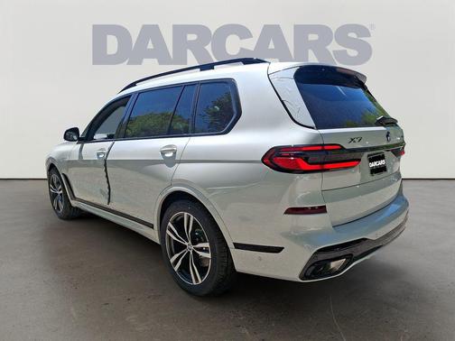A96 2027 BMW X7 xDrive40i