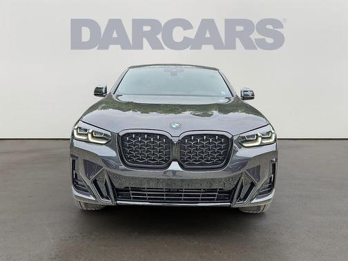 2025 BMW X4 xDrive30i