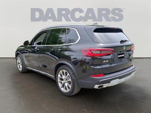 Black Sapphire Metallic 2023 BMW X5 xDrive40i