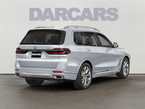Brooklyn Grey Metallic 2026 BMW X7 xDrive40i
