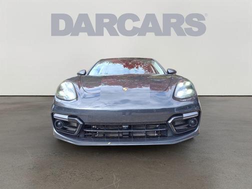 2019 Porsche Panamera GTS