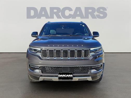 Baltic Gray Metallic Clearcoat 2023 Jeep Wagoneer Series III 4x4
