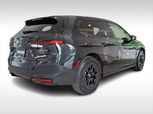 2025 BMW iX xDrive50