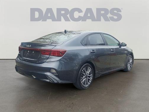 2022 Kia Forte GT-Line