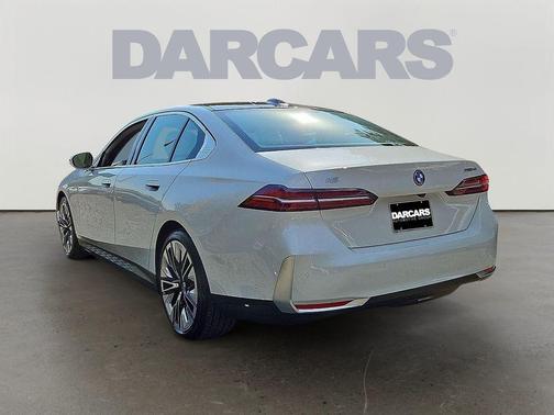 2024 BMW i5 eDrive40