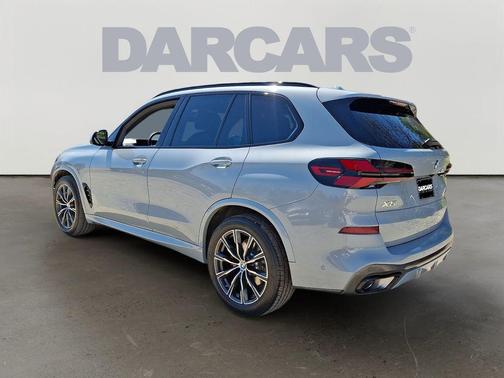 Brooklyn Grey Metallic 2024 BMW X5 xDrive40i