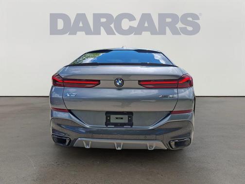 Gray Metallic 2026 BMW X6 xDrive40i