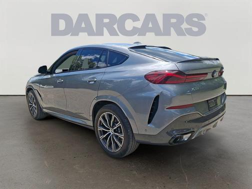 Gray Metallic 2026 BMW X6 xDrive40i