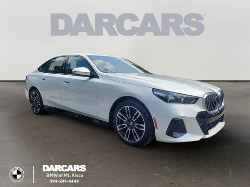 2025 BMW 530 i xDrive