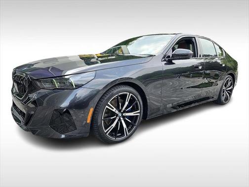 2025 BMW 530 i xDrive
