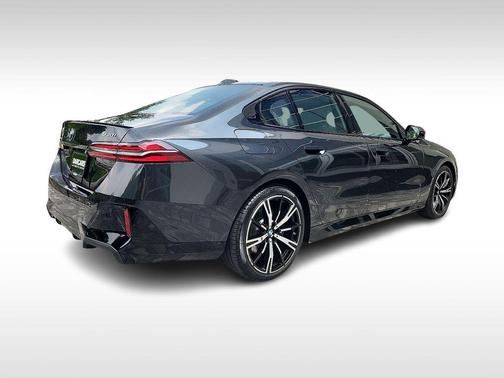 2025 BMW 530 i xDrive