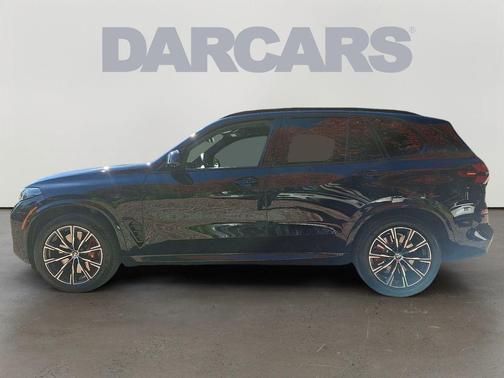 2025 BMW X5 M60i