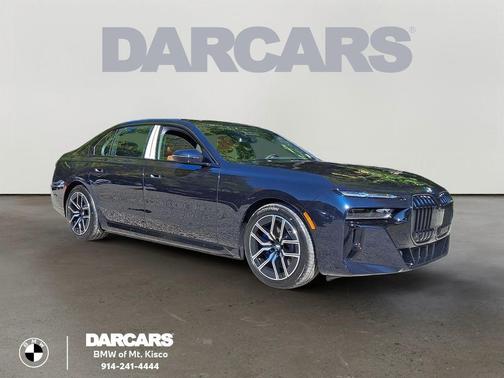 2026 BMW 750e i xDrive