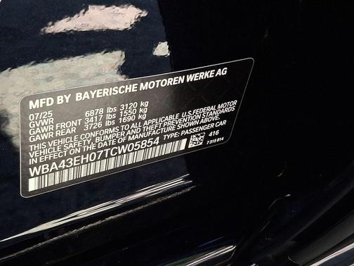 2026 BMW 750e i xDrive