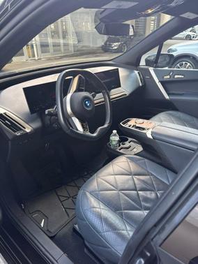 Dark Graphite Metallic 2024 BMW iX xDrive50