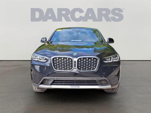 2023 BMW X4 xDrive30i