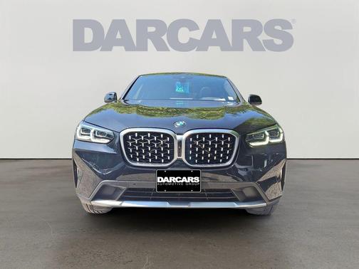 2024 BMW X4 xDrive30i