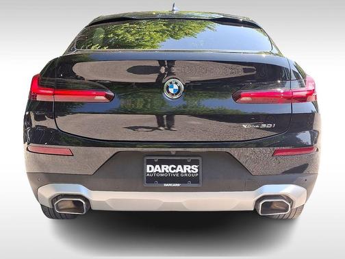 2024 BMW X4 xDrive30i