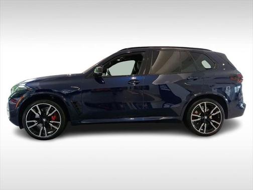 2024 BMW X5 M60i
