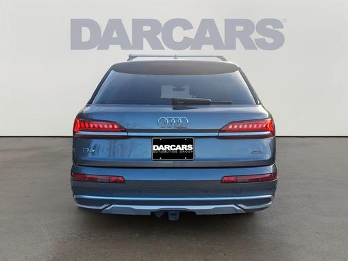 2022 Audi Q7 55 Premium Plus