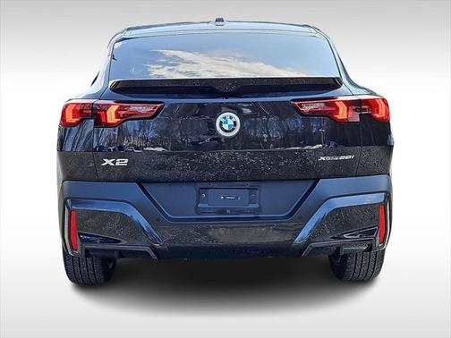 2025 BMW X2 xDrive28i