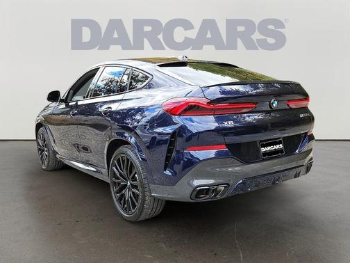 2025 BMW X6 M60i