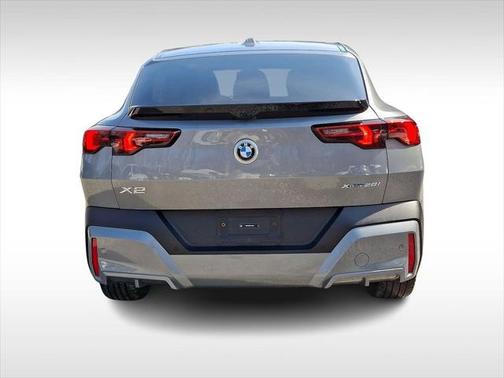 2025 BMW X2 xDrive28i