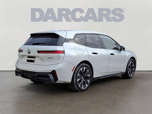 2026 BMW iX xDrive45