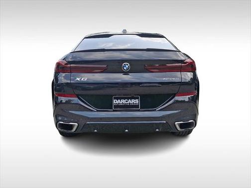 2025 BMW X6 xDrive40i