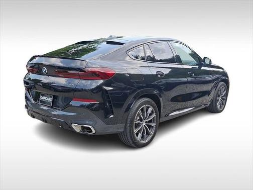 2025 BMW X6 xDrive40i