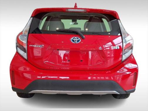 2018 Toyota Prius c Four