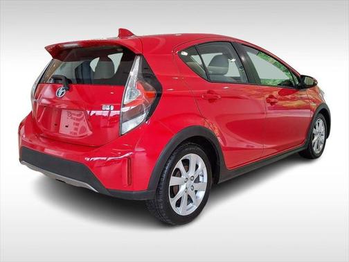 2018 Toyota Prius c Four