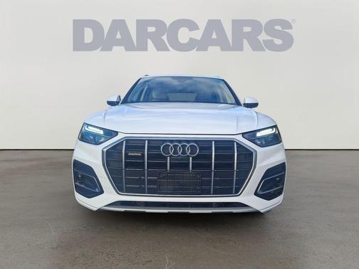 2023 Audi Q5 40 Premium Plus