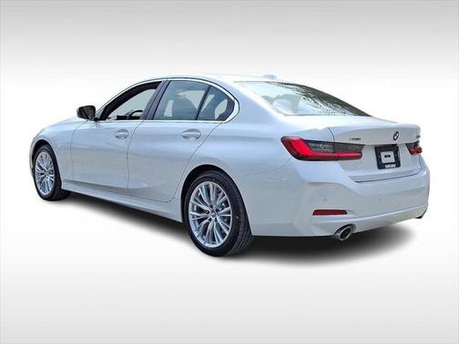 2024 BMW 330 i xDrive