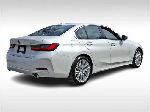 2024 BMW 330 i xDrive