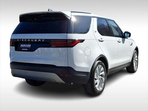 2024 Land Rover Discovery P300 S